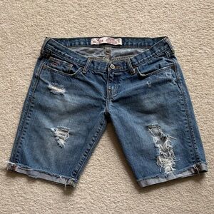Juniors Hollister Classic Blue Distressed Jean Shorts